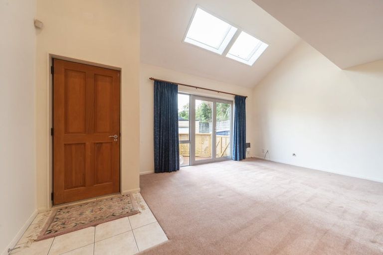 Photo of property in 12 Futuna Close, Karori, Wellington, 6012