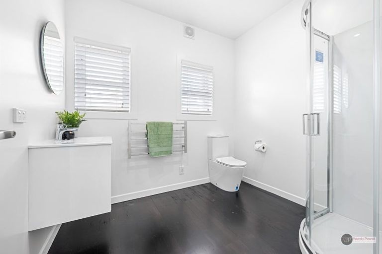 Photo of property in 55 Riverside Drive, Waiwhetu, Lower Hutt, 5010