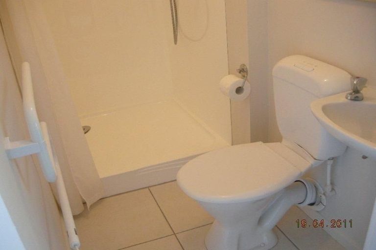 Photo of property in 22 Morton Avenue, Forrest Hill, Auckland, 0620