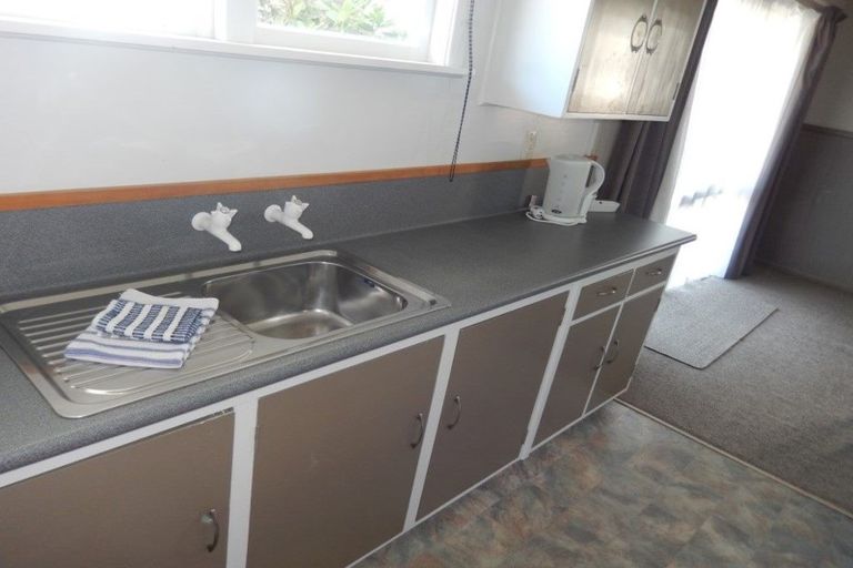 Photo of property in 4/119 Junction Road, Welbourn, New Plymouth, 4371