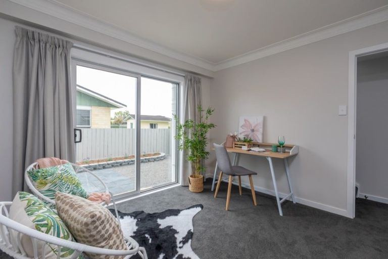 Photo of property in 2a Sylvan Avenue, Waikanae, 5036
