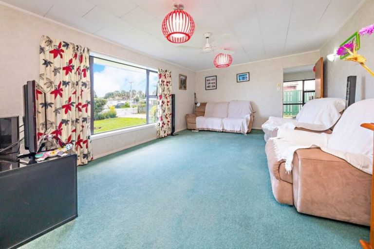 Photo of property in 1/42 Park Estate Road, Rosehill, Papakura, 2113