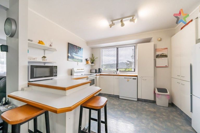 Photo of property in 37 Castlerea Street, Wainuiomata, Lower Hutt, 5014