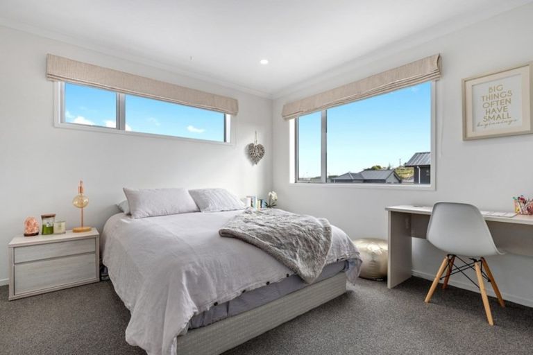 Photo of property in 16 Springside Court, Huntington, Hamilton, 3210