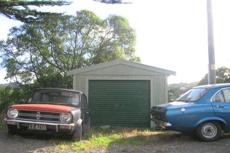 Photo of property in 21 Korokoro Road, Korokoro, Lower Hutt, 5012