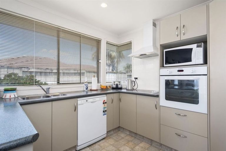Photo of property in 118 Longview Drive, Papamoa Beach, Papamoa, 3118