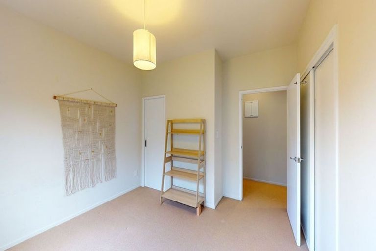 Photo of property in 143 Derwent Street, Island Bay, Wellington, 6023