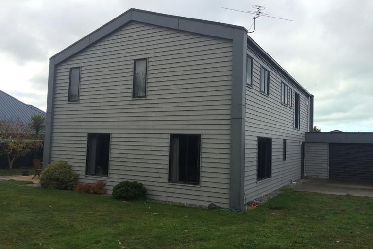 Photo of property in 20 Broadhaven Avenue, Parklands, Christchurch, 8083