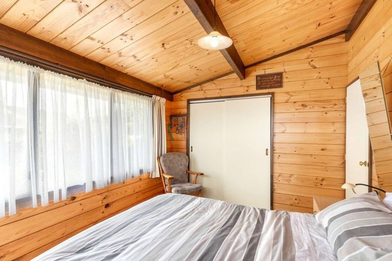 Photo of property in 12 Bens Place, Springvale, Whanganui, 4501