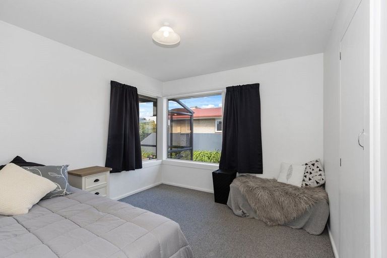 Photo of property in 16 Waitohi Street, Hornby, Christchurch, 8042