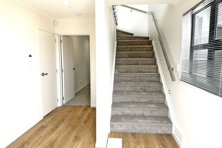 Photo of property in 84 Joseph Street, Flat Bush, Auckland, 2019