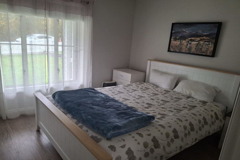 Photo of property in 9 Mcdonnell Road, Arrowtown, 9302