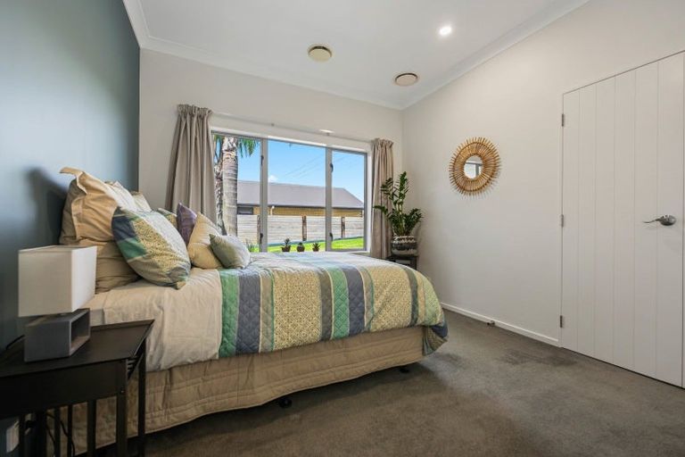 Photo of property in 94 Rototuna Road, Rototuna, Hamilton, 3210