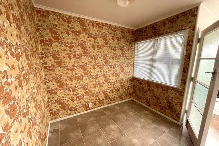 Photo of property in 11 Robyn Place, Mangere East, Auckland, 2024