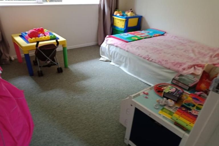 Photo of property in 261 Maungaraki Road, Maungaraki, Lower Hutt, 5010