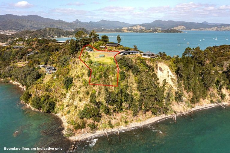 Photo of property in 1002 Wyuna Bay Road, Wyuna Bay, Coromandel, 3581