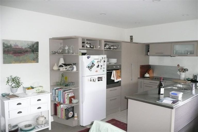 Photo of property in Coromandel Heights, 12/111 Coromandel Street, Newtown, Wellington, 6021