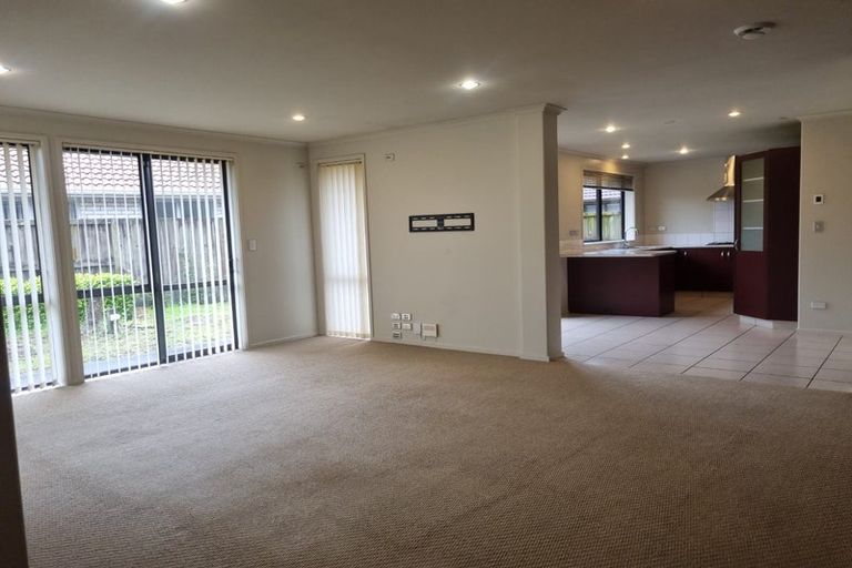 Photo of property in 33 Parkside Drive, Huntington, Hamilton, 3210