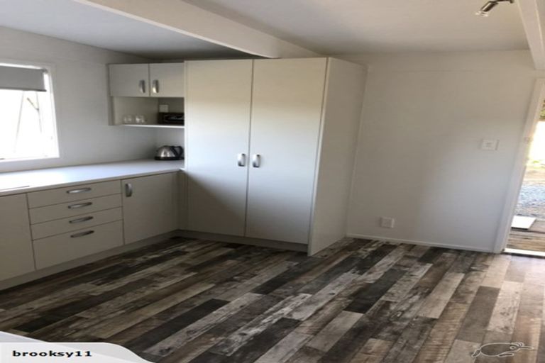 Photo of property in 135 Dennis Road, Kaipara Flats, Warkworth, 0981