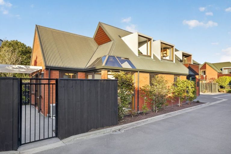 Photo of property in 12/37 Cornwall Street, St Albans, Christchurch, 8014