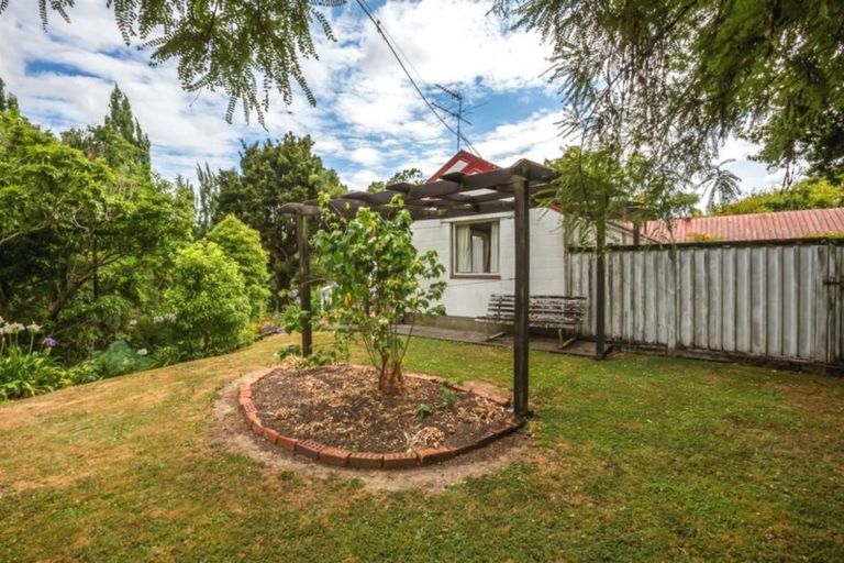 Photo of property in 20 Barton Road, Heretaunga, Upper Hutt, 5018