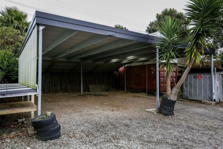 Photo of property in 17 Lawry Street, Blagdon, New Plymouth, 4310