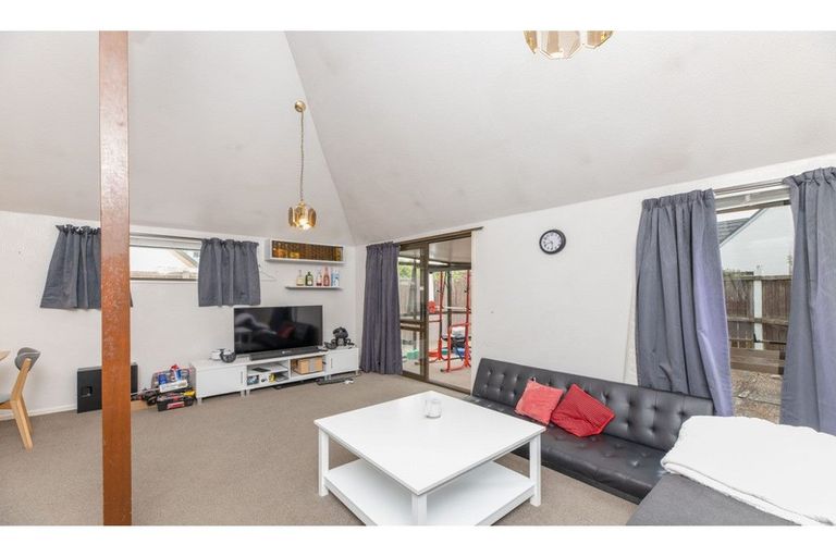 Photo of property in Peerswick Court, 43h Waimairi Road, Upper Riccarton, Christchurch, 8041