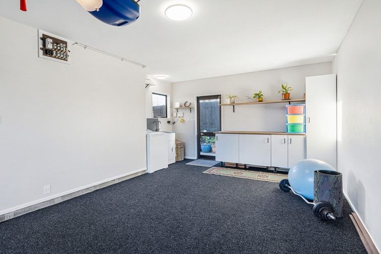 Photo of property in 1/461 Pages Road, Aranui, Christchurch, 8061