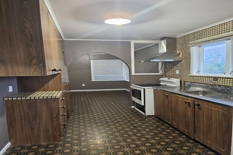 Photo of property in 57 Smiths Avenue, Papakura, 2110