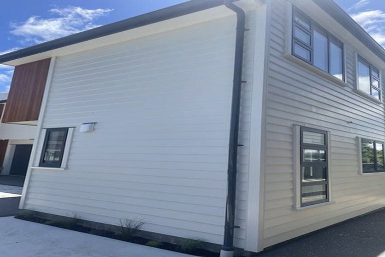 Photo of property in 128b Randwick Road, Moera, Lower Hutt, 5010