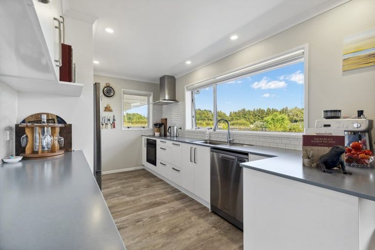 Photo of property in 25 Windsor Road, Inglewood, 4386