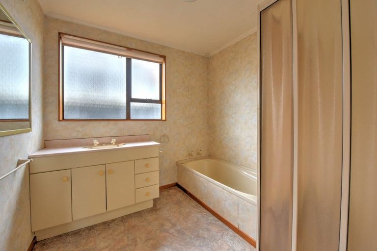 Photo of property in 4a Crombie Street, Gore, 9710