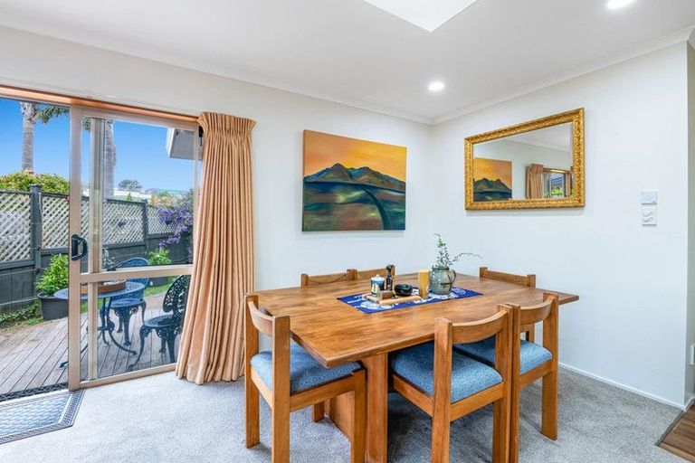 Photo of property in 47 Red Hibiscus Road, Stanmore Bay, Whangaparaoa, 0932