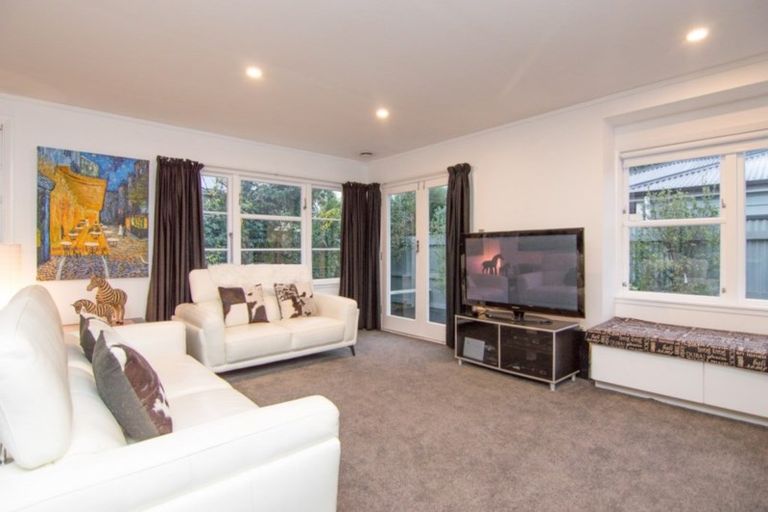 Photo of property in 22 Alfred Street, Roslyn, Palmerston North, 4414