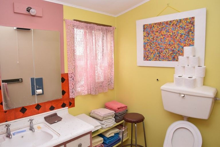 Photo of property in 325 Yarrow Street, Richmond, Invercargill, 9810