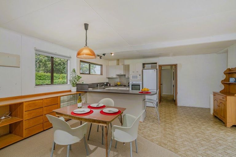 Photo of property in 12 Harsant Avenue, Hahei, Whitianga, 3591