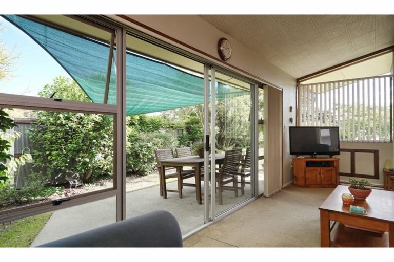 Photo of property in 469 Johns Road, Harewood, Christchurch, 8051