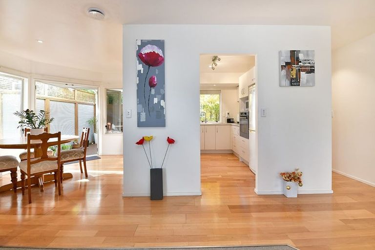 Photo of property in 47b Centreway Road, Orewa, 0931