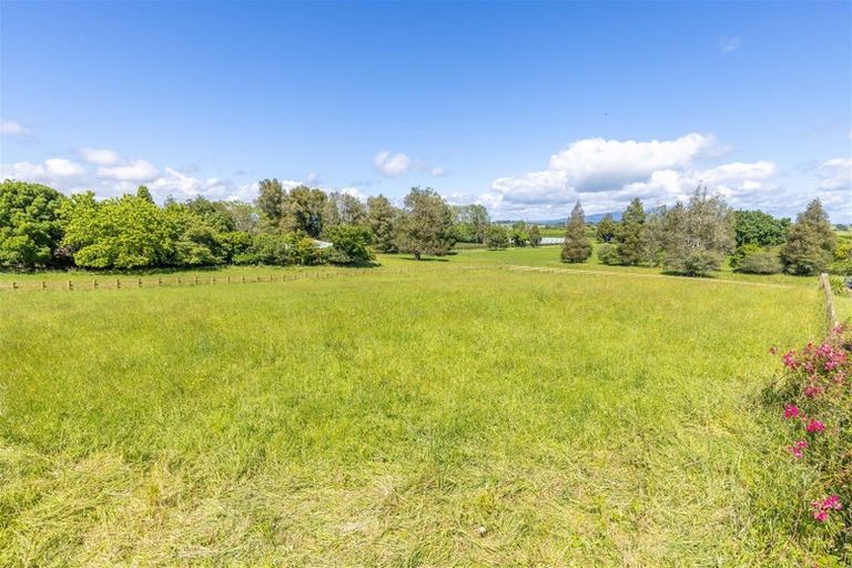 Photo of property in 17 Muir Road, Karaka, Papakura, 2580
