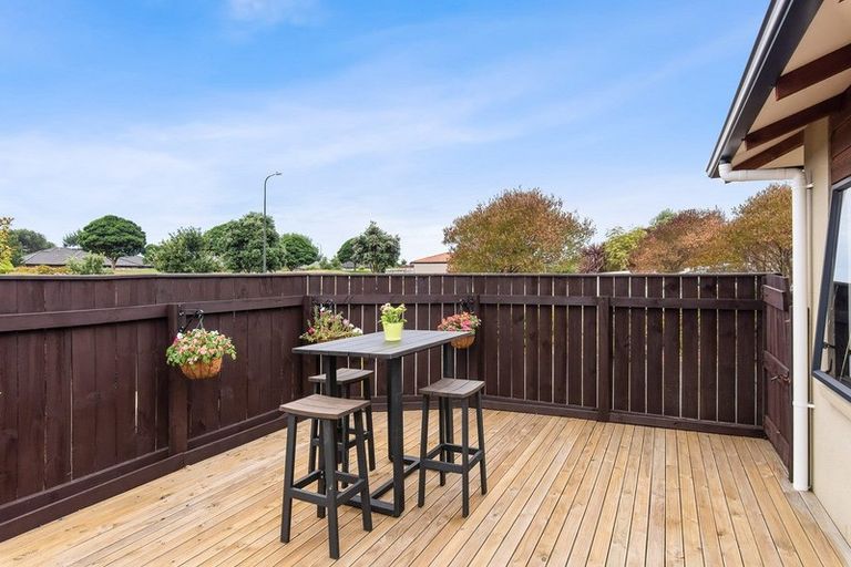 Photo of property in 2 Central Park, Paraparaumu Beach, Paraparaumu, 5032