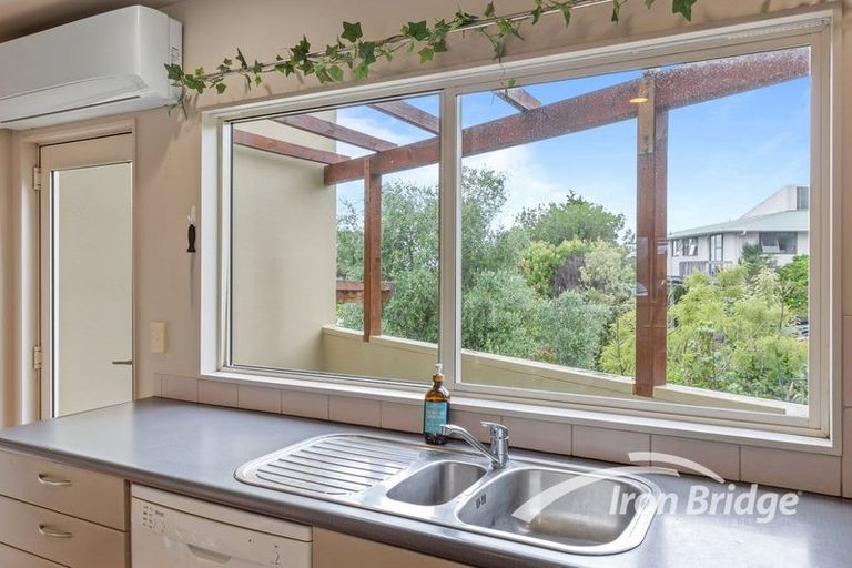 Photo of property in 4/202 Hinemoa Street, Birkenhead, Auckland, 0626