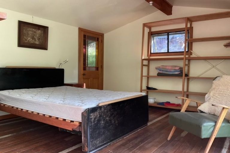 Photo of property in 24 College Road, Lyttelton, 8082