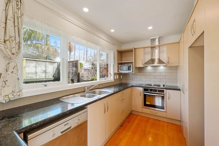 Photo of property in 77 Macleans Road, Bucklands Beach, Auckland, 2014