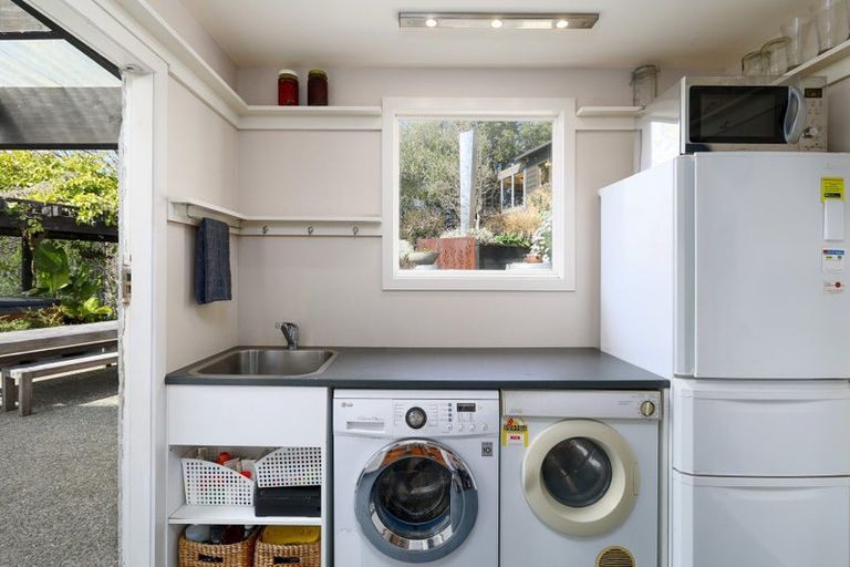 Photo of property in 20a Matipo Terrace, Toi Toi, Nelson, 7010