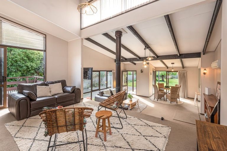 Photo of property in 7 Harewood Road, Oxford, 7430