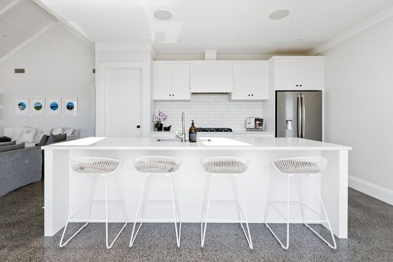 Photo of property in 65 Waipuka Road, Waimarama, Havelock North, 4294