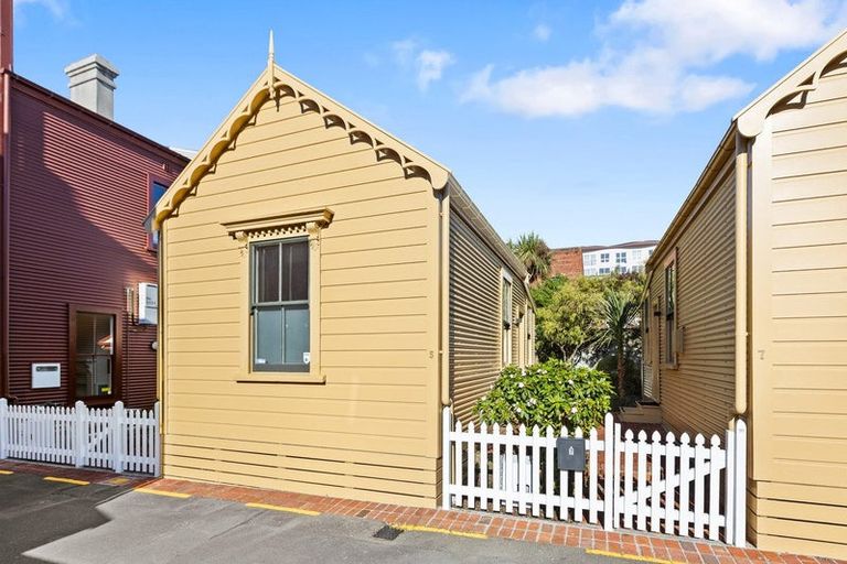 Photo of property in 5 Tonks Grove, Te Aro, Wellington, 6011