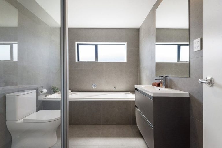 Photo of property in 19 Karamu Street, Flat Bush, 2019