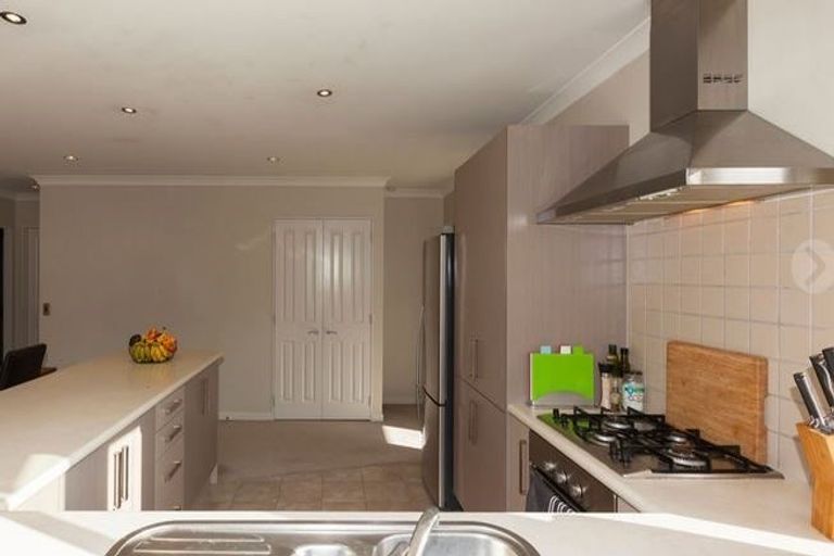 Photo of property in 3 Bluewater Place, Paraparaumu, 5032