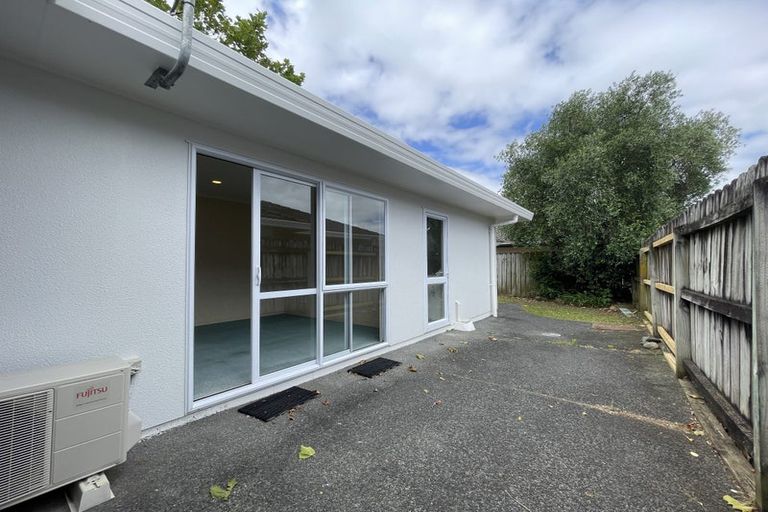 Photo of property in 1 Borris Close, East Tamaki, Auckland, 2016